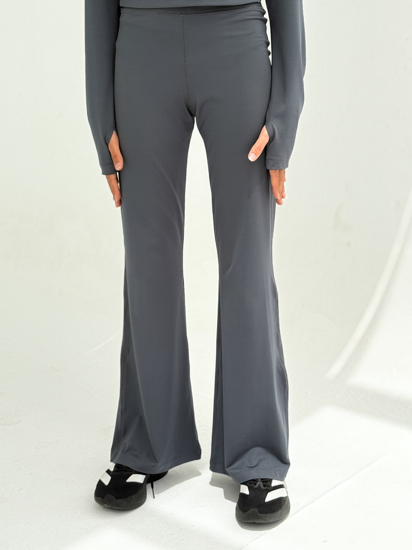 Flow bottom - gray