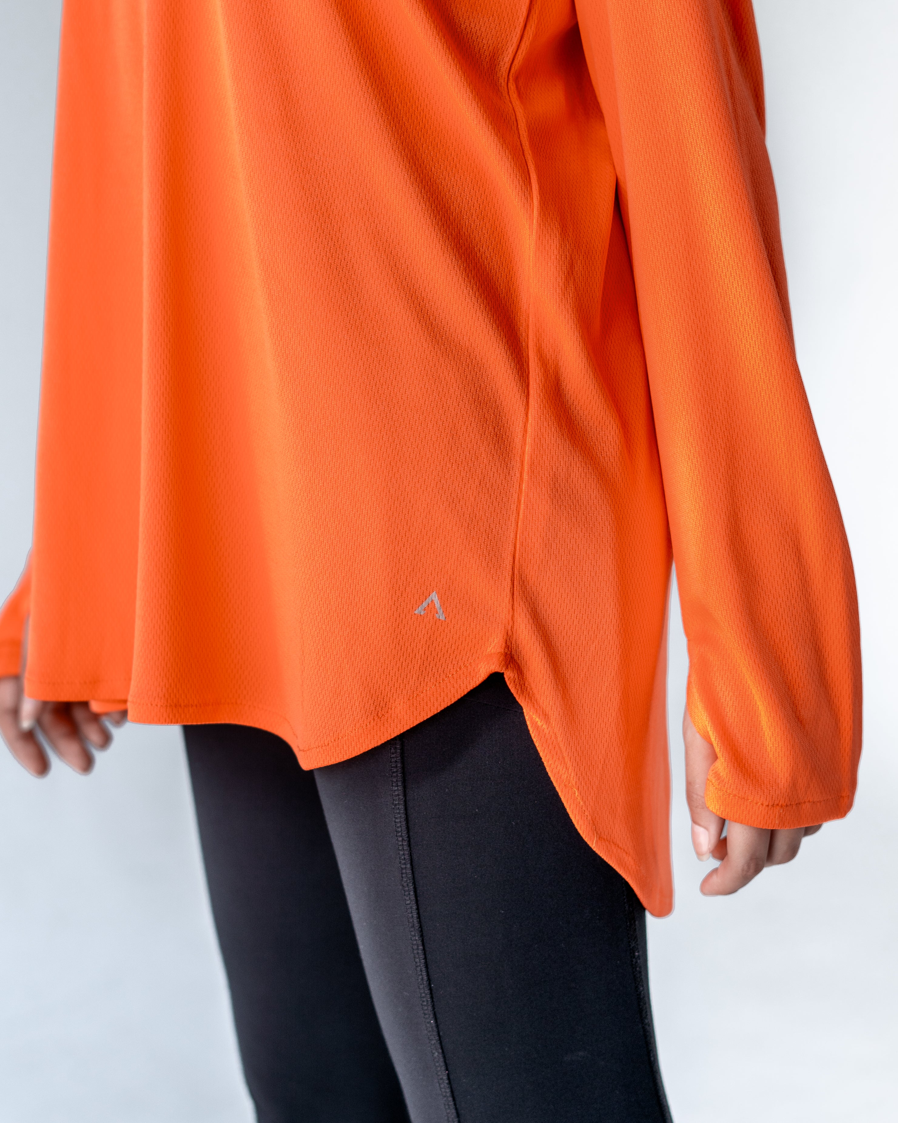 Long Sleeves Breeze Top