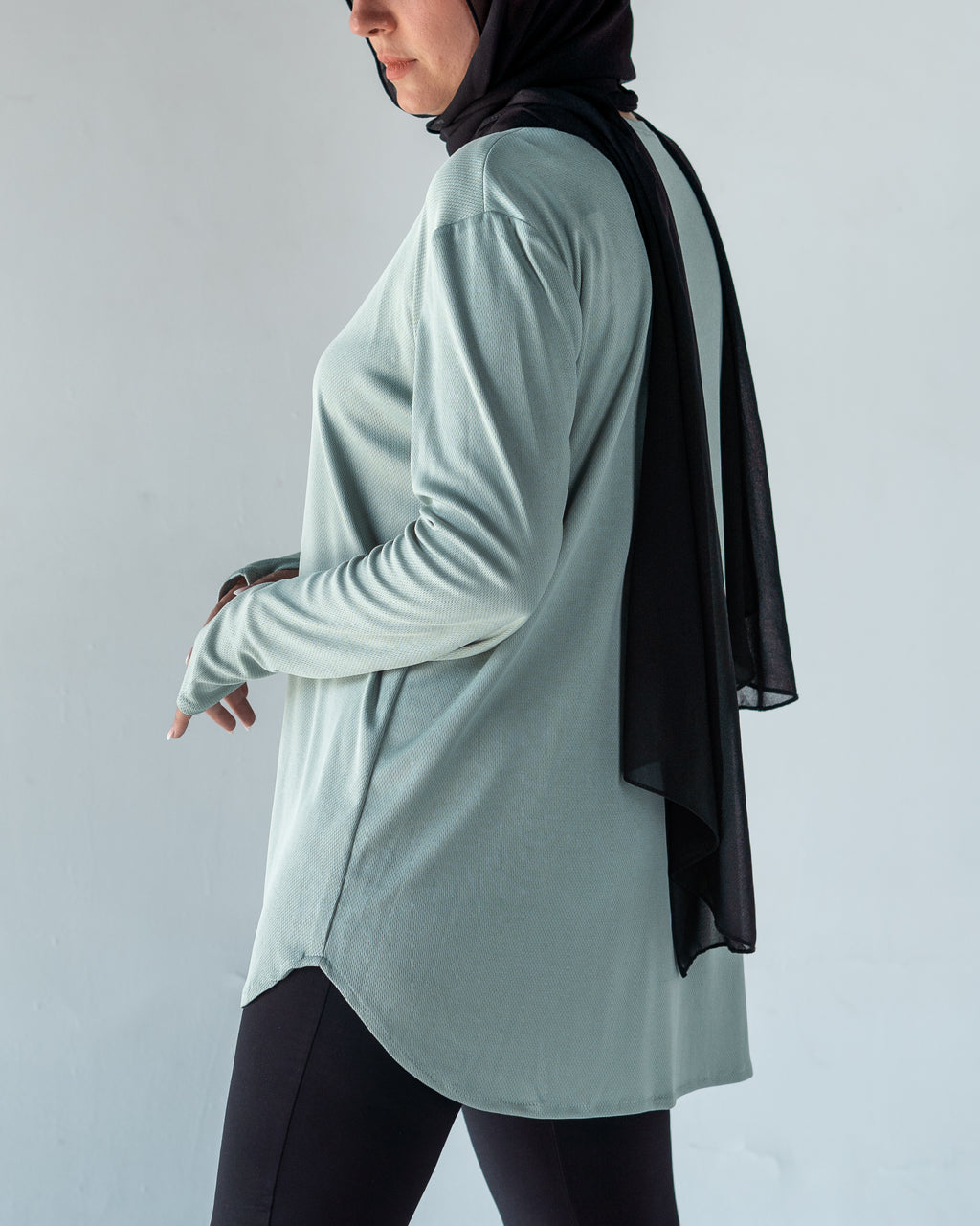 Long Sleeves Breeze Top