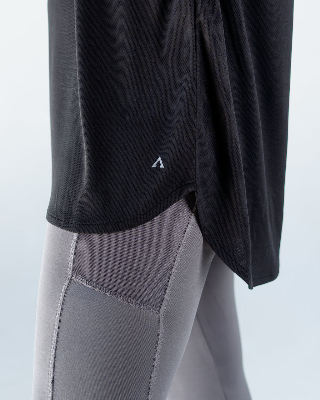 cut breeze top