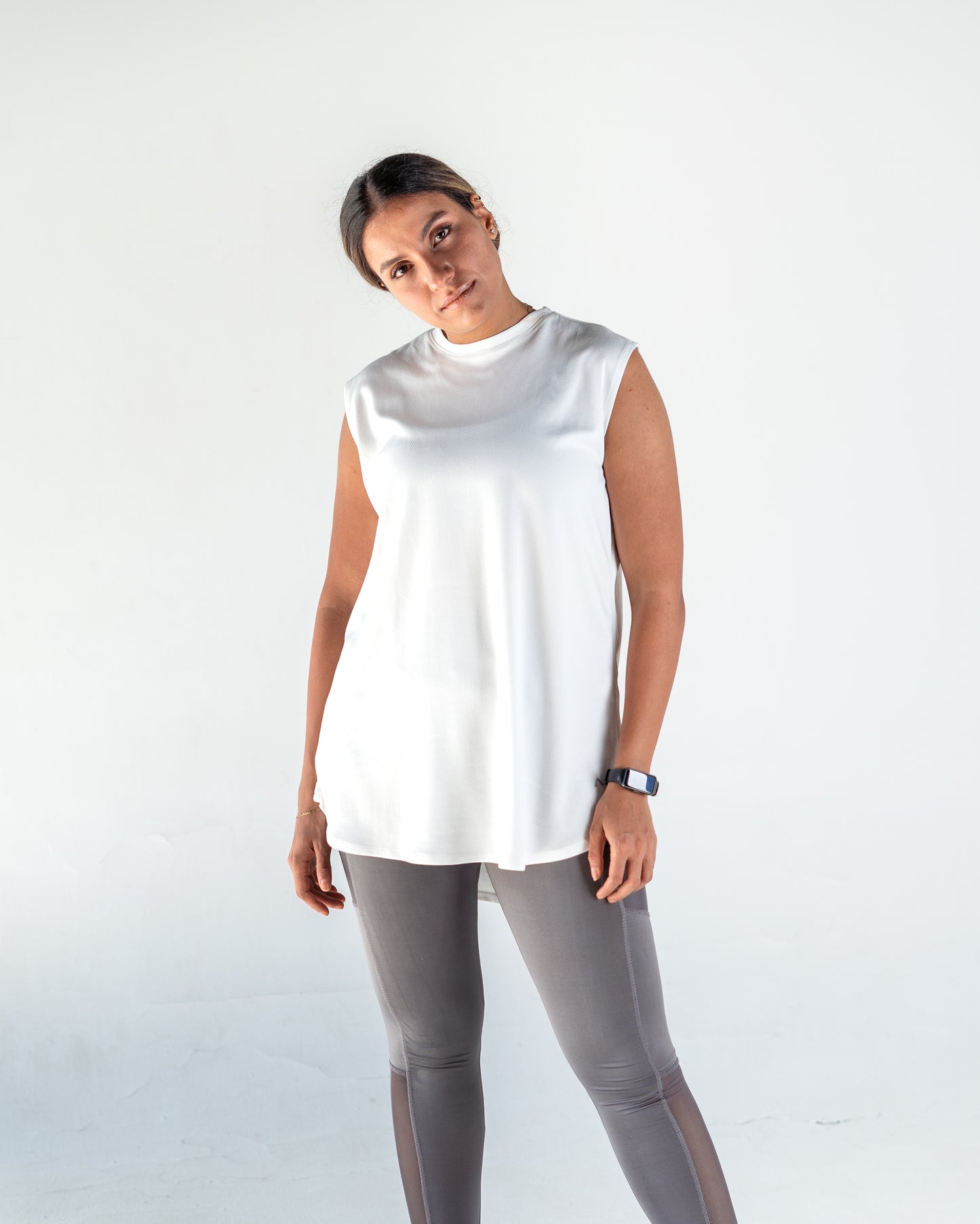 cut white breeze top