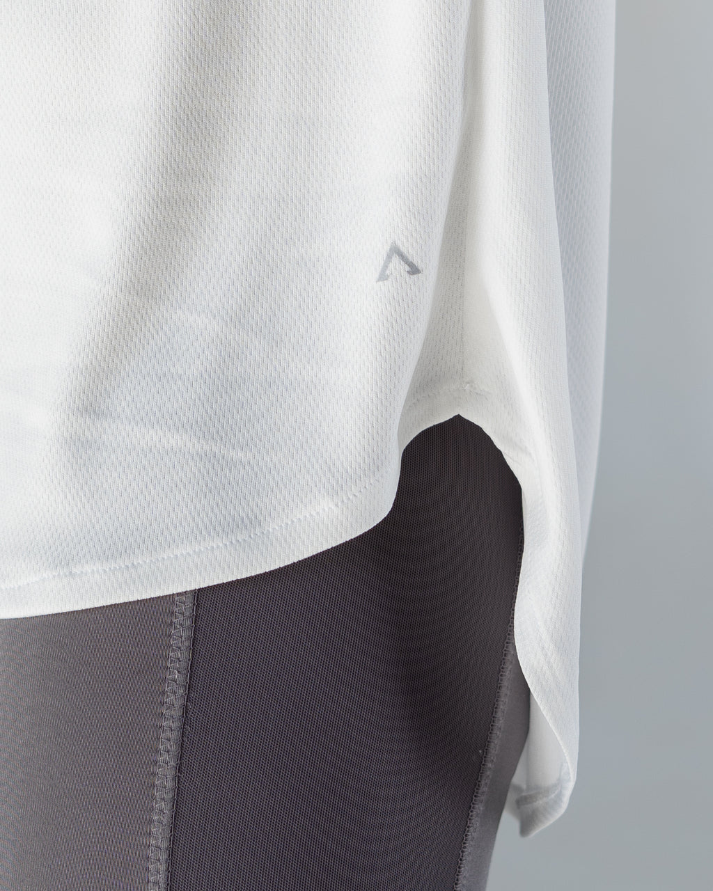 cut breeze top