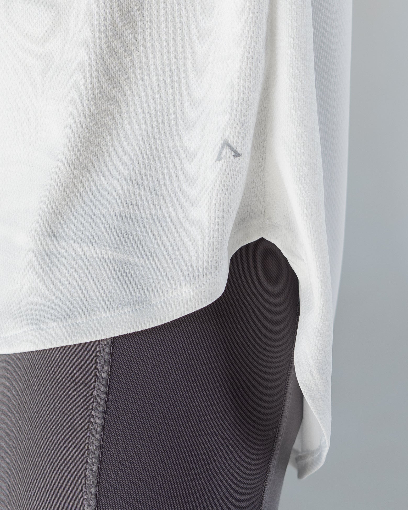 cut breeze top