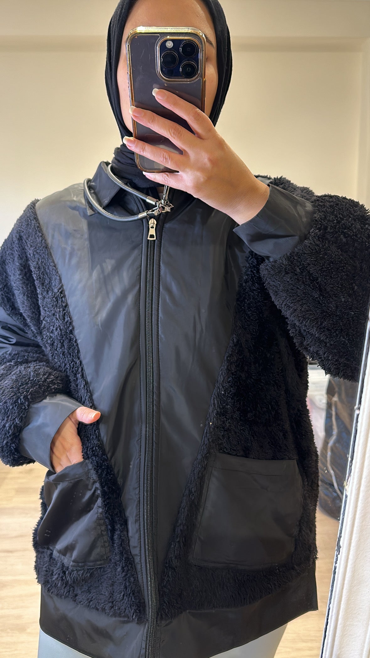 Wafur jacket -black