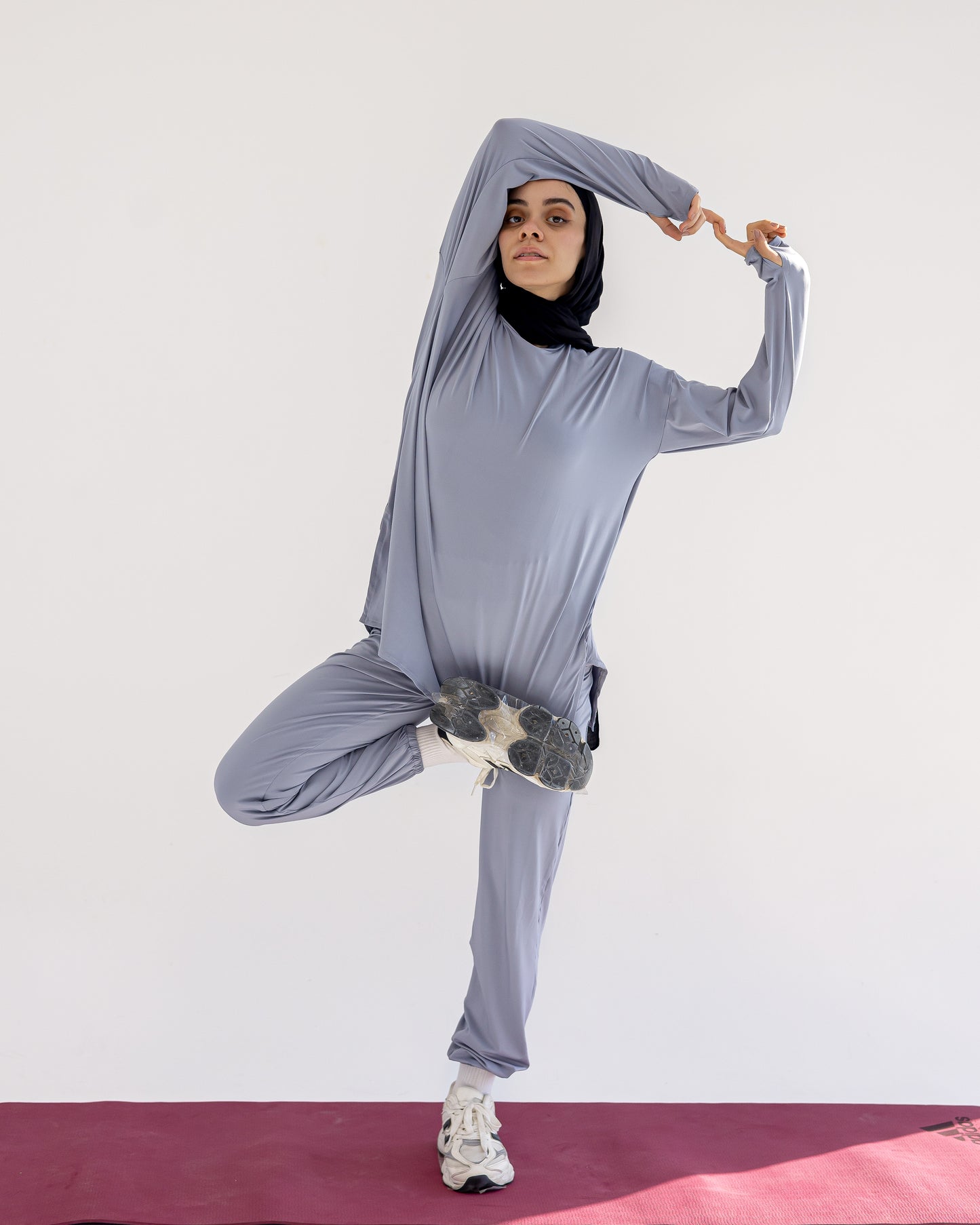 Zyma set -light  gray